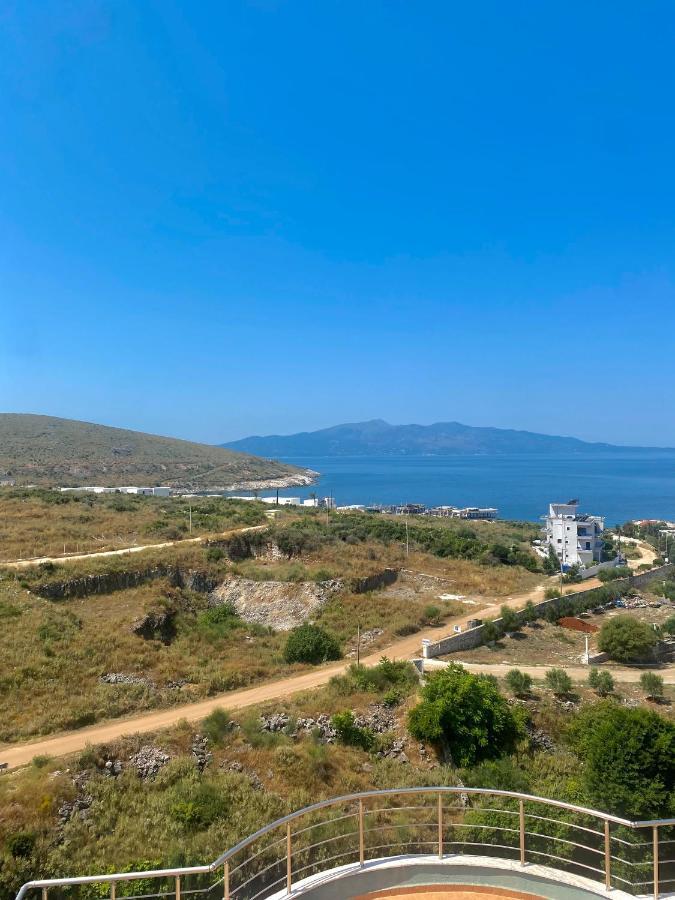 El Rio Apartments Sarandë Eksteriør billede