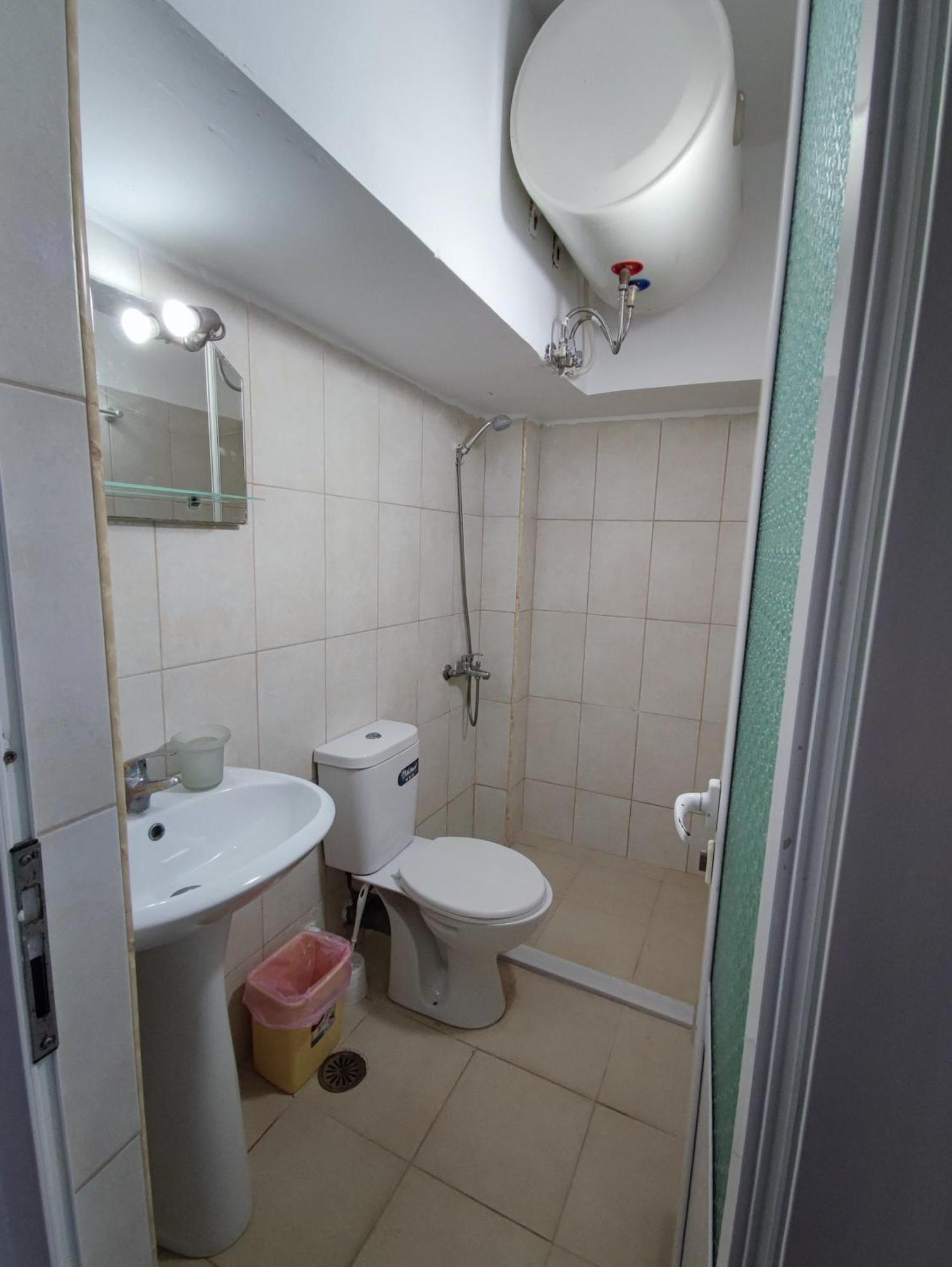 El Rio Apartments Sarandë Værelse billede