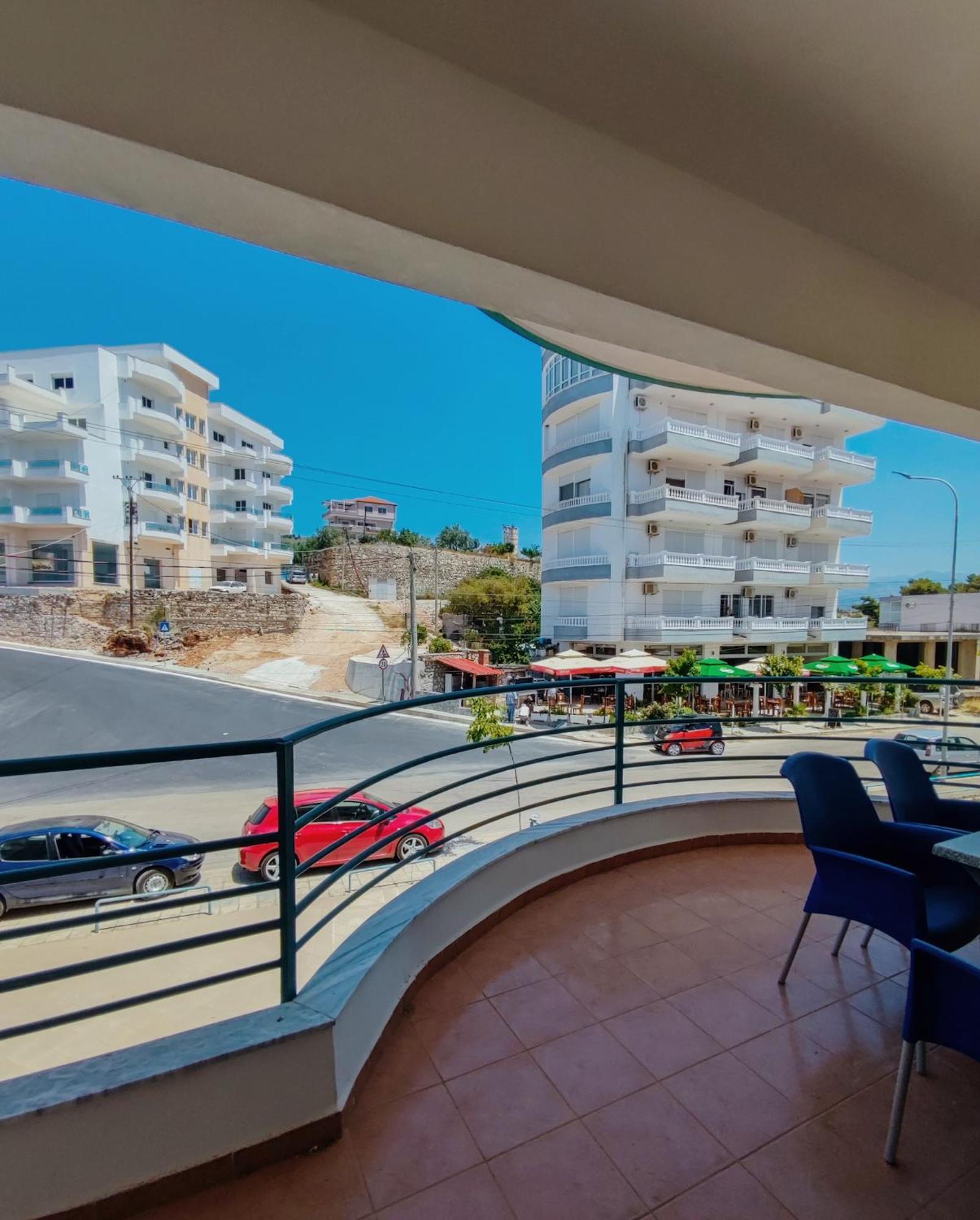 El Rio Apartments Sarandë Værelse billede