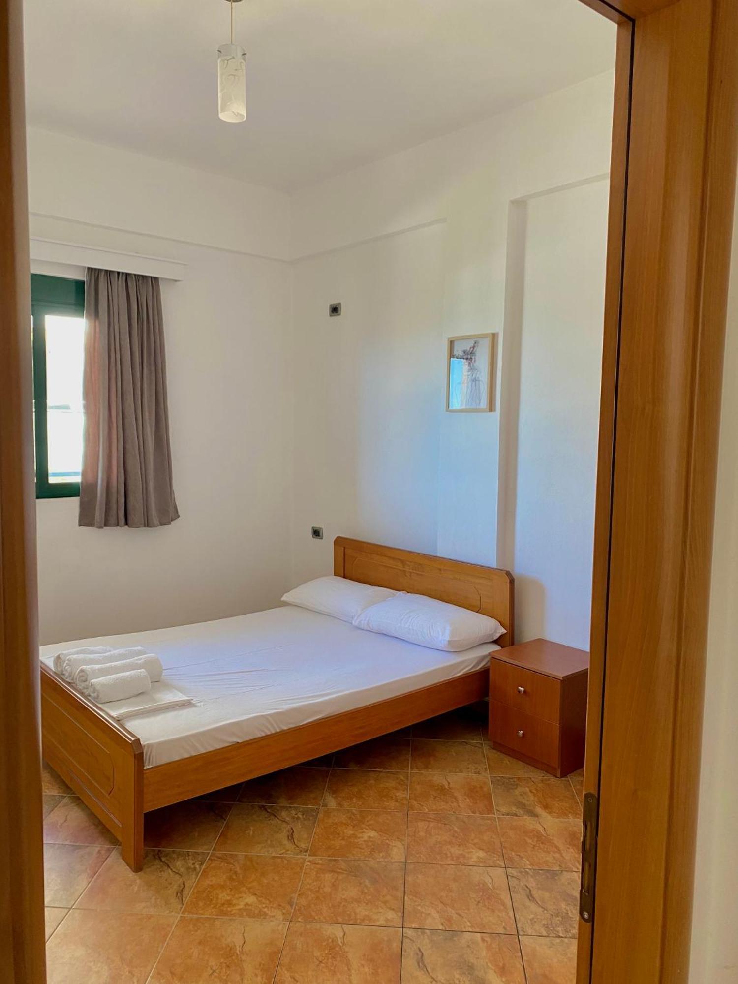 El Rio Apartments Sarandë Eksteriør billede
